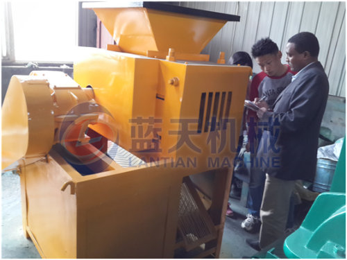 Coal powder briquette machine