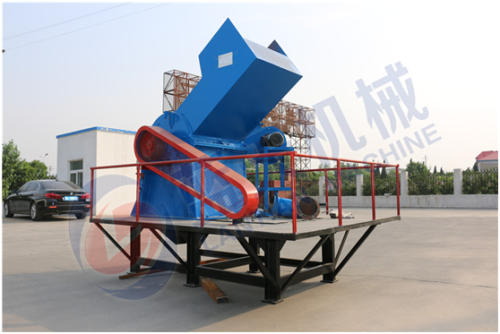 Scrap aluminum crusher