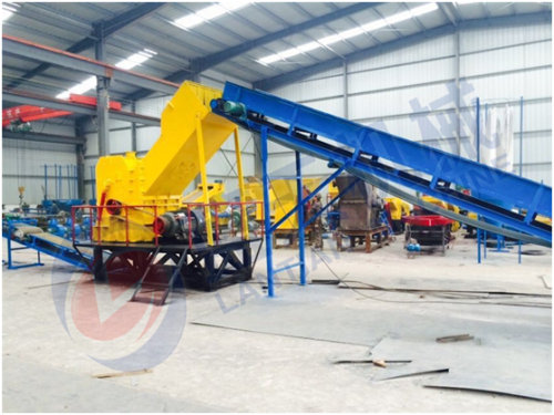 Scrap electric wire crusher