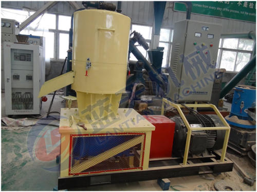 Fish feed pellet machine