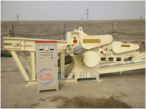 Coconut crusher machine